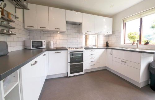 Coniston House | Beck Yeat Cottage Coniston