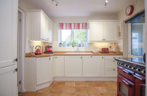 Sutton Maddock House | Beckbury Guesthouse
