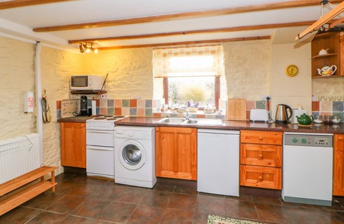 Lanehead Cottage | BECKELSHELE, pet friendly, with open fire in St John's Chapel