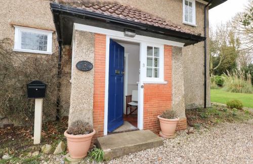 Overstrand House | Beckhythe Cottage