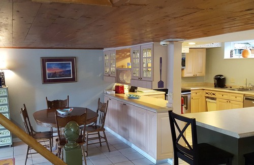 Swanton Cottage | Beckman Peninsula Spectacular Location!