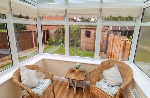 Wing Cottage | Beckside Garden Brampton - sleeps 4 guests in 2 bedrooms