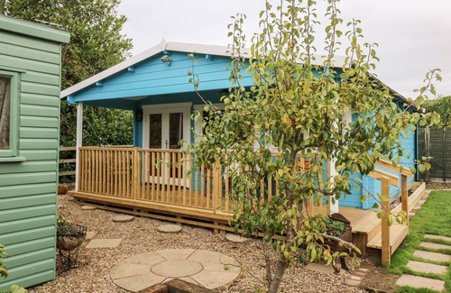 Leavening Cottage | BECKSIDE LODGE, romantic, character holiday cottage in Malton
