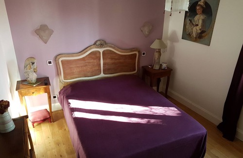 Saint-Philippe-dAiguille Hotel | Bed and Breakfast near Saint-Emilion Cozy Suite Apartment.