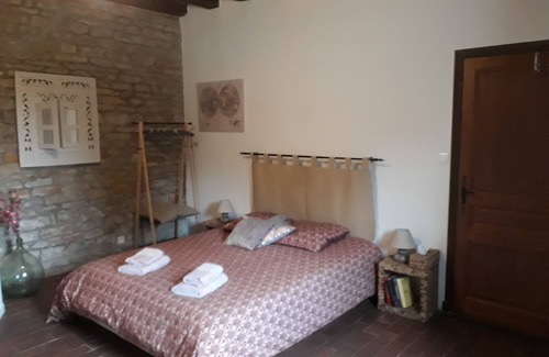La Chapelle-de-Bragny House | Bed and breakfast 18th century character house close to culture and gastronomy