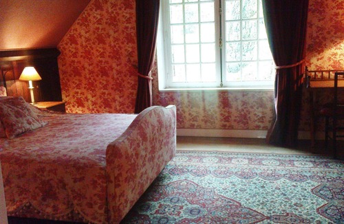 Chateauneuf-la-Foret House | Bed and breakfast with a swimming pool east of Limoges