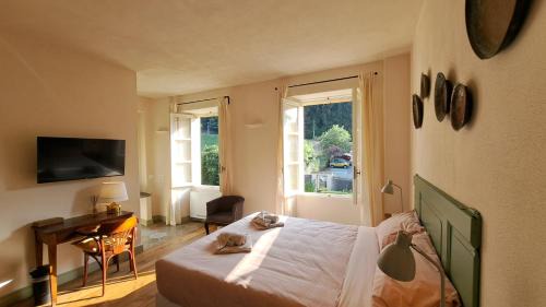 Madonna del Sasso Bed & Breakfast | Bed and Breakfast Via Rinaldi