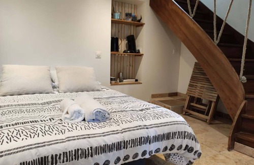 Sainte-Engrace Bed & Breakfast | Bed and Breakfast 'Jolie' with Mountain View, Private Terrace and Wi-Fi