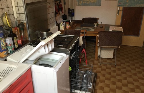 Perrache Apartment | Bed and breakfast, 2 steps from Perrache train station! (From 1 to 5 people)