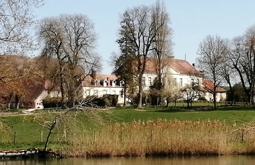 Piney House | Bed and Breakfast at the Château de Brantigny, MESGRIGNY