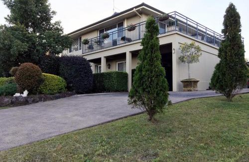 Cooranbong Bed & Breakfast | Bed and Breakfast