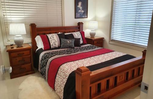 Cooranbong Bed & Breakfast | Bed and Breakfast