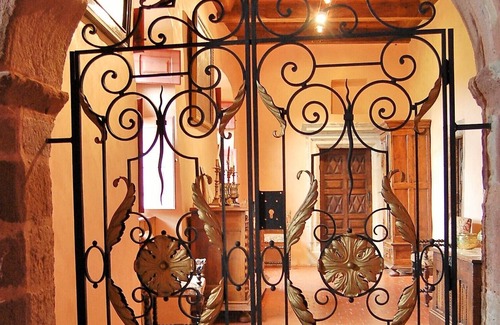 Mouret Other | Bed and breakfast CHATEAU LA SERVAYRIE near CONQUES