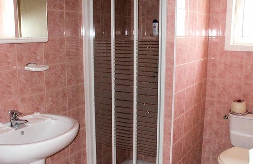 Issel House | Bed and Breakfast Domaine de la Pendule 1