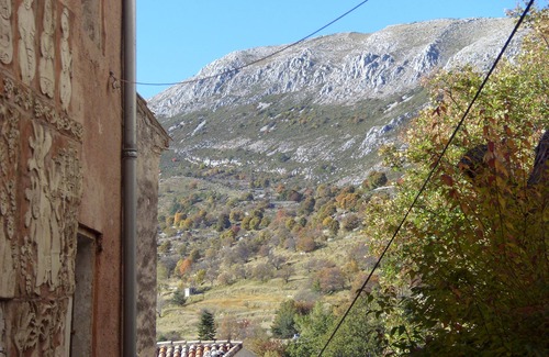 Coursegoules House | Bed and Breakfast, bed and breakfast Coursegoules, hinterland Côte d'azur