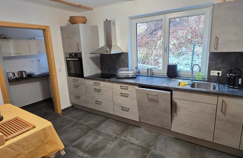 Wenns Bed & Breakfast | Bed and Breakfast 'Glückauf' with Mountain View, Shared Terrace and Wi-Fi