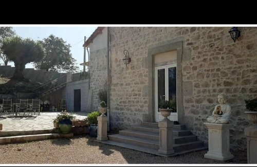La Gimond Bed & Breakfast | Bed and breakfast Lamartine, at the Domaine de la plume