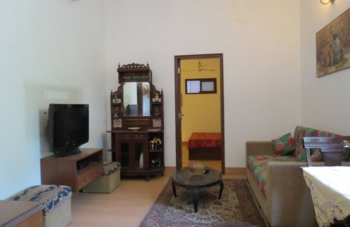 Jangpura Bed & Breakfast | Bed and breakfast near Nizamuddin. New Delhi.
