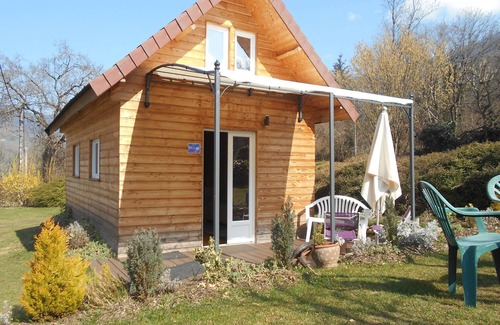 Theys Ski Chalet | Bed and Breakfast Rental