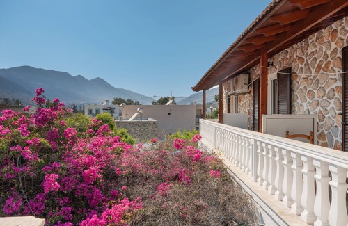 Kalymnos Apartment | Bed and Breakfast 'Room No 10' with Sea View, Wi-Fi and Air Conditioning