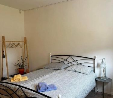 Trzin Bed & Breakfast | BED AND BREAKFAST SWALLOW