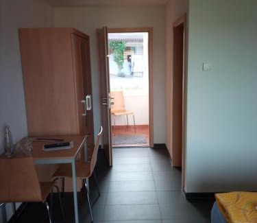 Hallau House | Bed and Breakfast Villa Hallau
