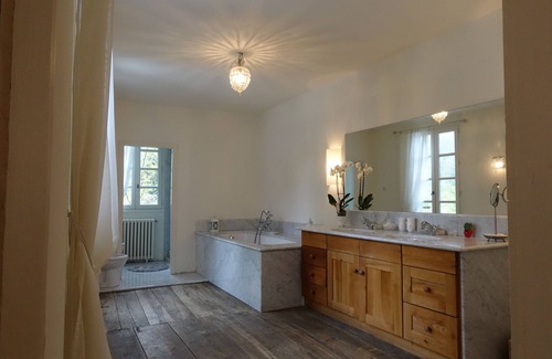 Castillon-en-Couserans House | Bed and breakfast Eva (following)