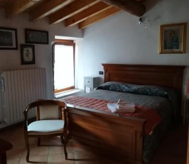 Padenghe sul Garda Bed & Breakfast | Bed & Breakfast Castello