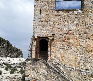 Padenghe sul Garda Bed & Breakfast | Bed & Breakfast Castello