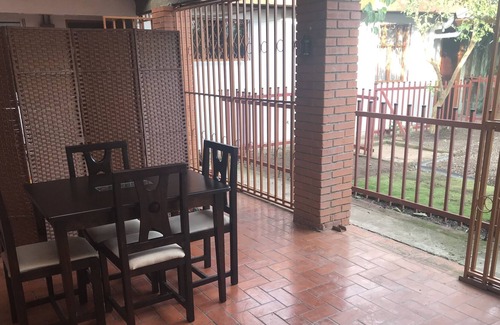 Cartago House | Bed & Breakfast lodge