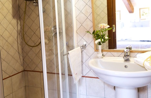 Corneliano d'Alba Bed & Breakfast | Bed & Breakfast Palazzo Sismonda