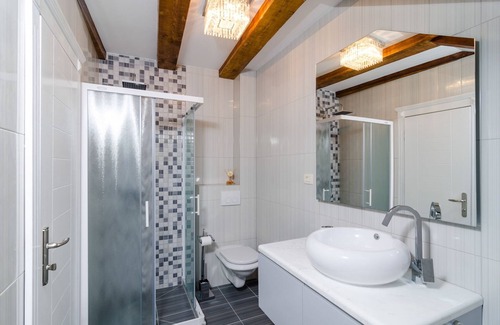 Mali Ston House | Bed&Breakfast Sorgo Palace - Superior Double or Twin Room with City View (Amber)