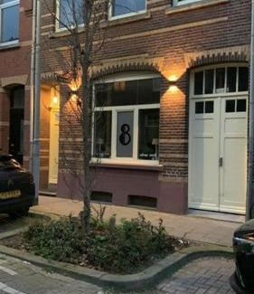 Venlo Bed & Breakfast | Bed & Coffee Inn d'n Acht