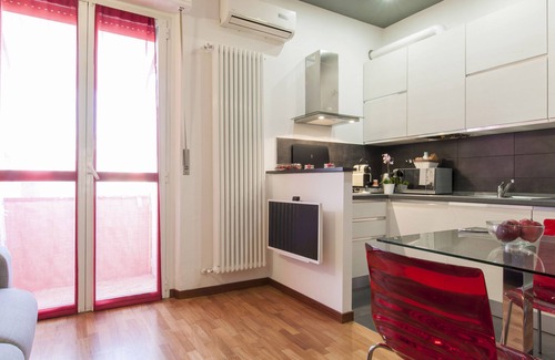 Affori Apartment | Bed & Coffee Milan-15minutes from Duomo!