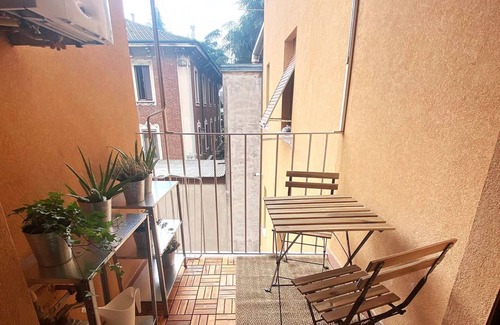 Affori Apartment | Bed&Coffee Milan 2 at 15 minutes Duomo