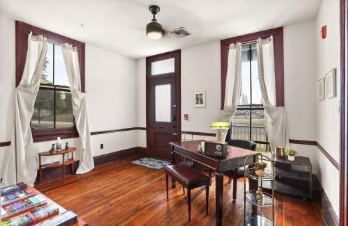 Audubon House | Bed in Mixed Gender Dom - 4 Beds