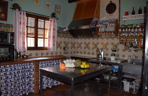 Palenciana Cottage | Bed Vine, beautiful and spacious house in the heart of Andalusia.