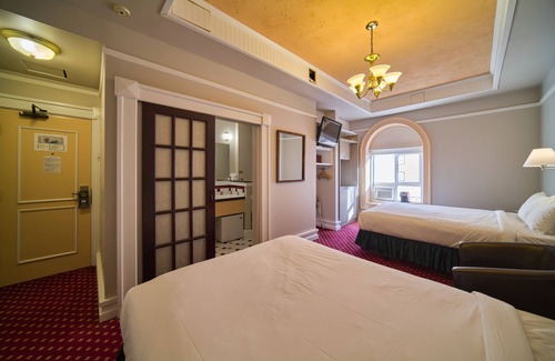 Downtown Victoria Hotel | Bedford Regency Hotel