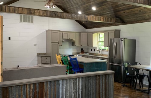 Huntsville House | Bedias/Hunstville Texas Getaway