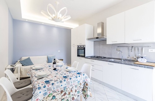 Follonica Apartment | Bedo House Beach Front, Follonica, Italy