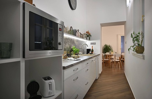 Hradcany Apartment | Bedrich Smetana (Two Double Bedroom Apartment)