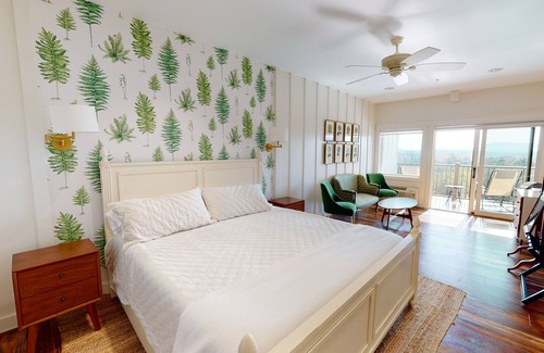 Westfield Cabin | Bedroom 8 - The Big Creek Lodge