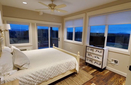 Westfield Cabin | Bedroom 9 - The Big Creek Lodge