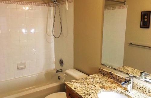 Fort Gary House | Bedrooms in Kenaston, Close to Walmart, Costco, IKEA, Outlet