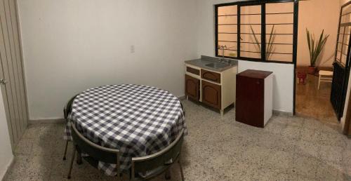 Downtown Mexico City House | Beds Friends Asis