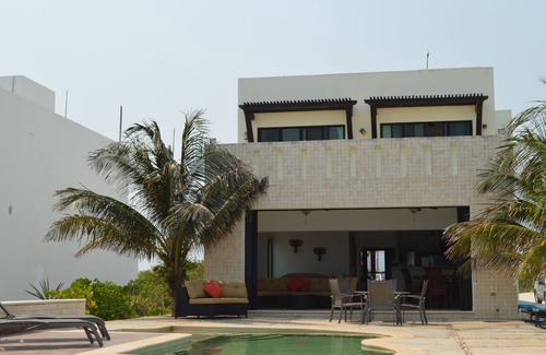 Progreso Municipality Villa | Beduinos beach front relax and luxury house with the best price