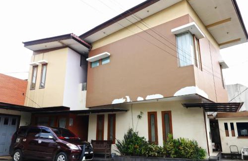 Bekasi House | Bedur Homestay Syariah