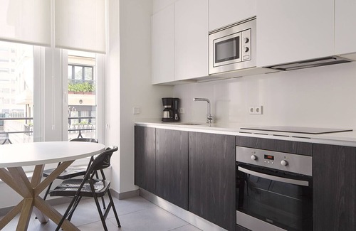 Egia Apartment | Beduria | The Rentals Collection