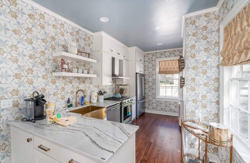 Downtown Charleston House | Bee & Blossom | Historic Charm
