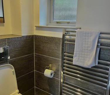 Pegsdon Ski Chalet | Beech, Country Chalet In Pegsdon